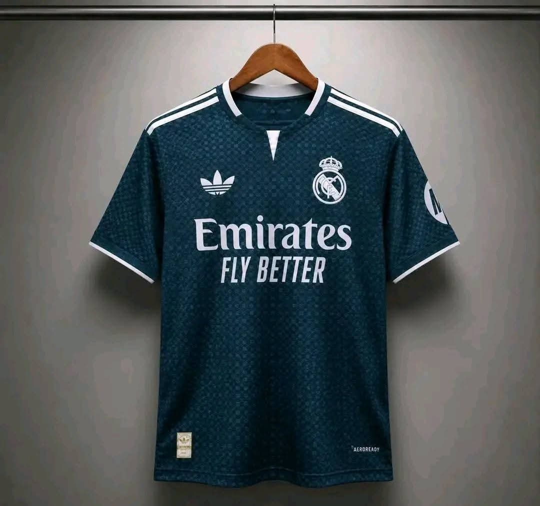 Real madrid away kit
